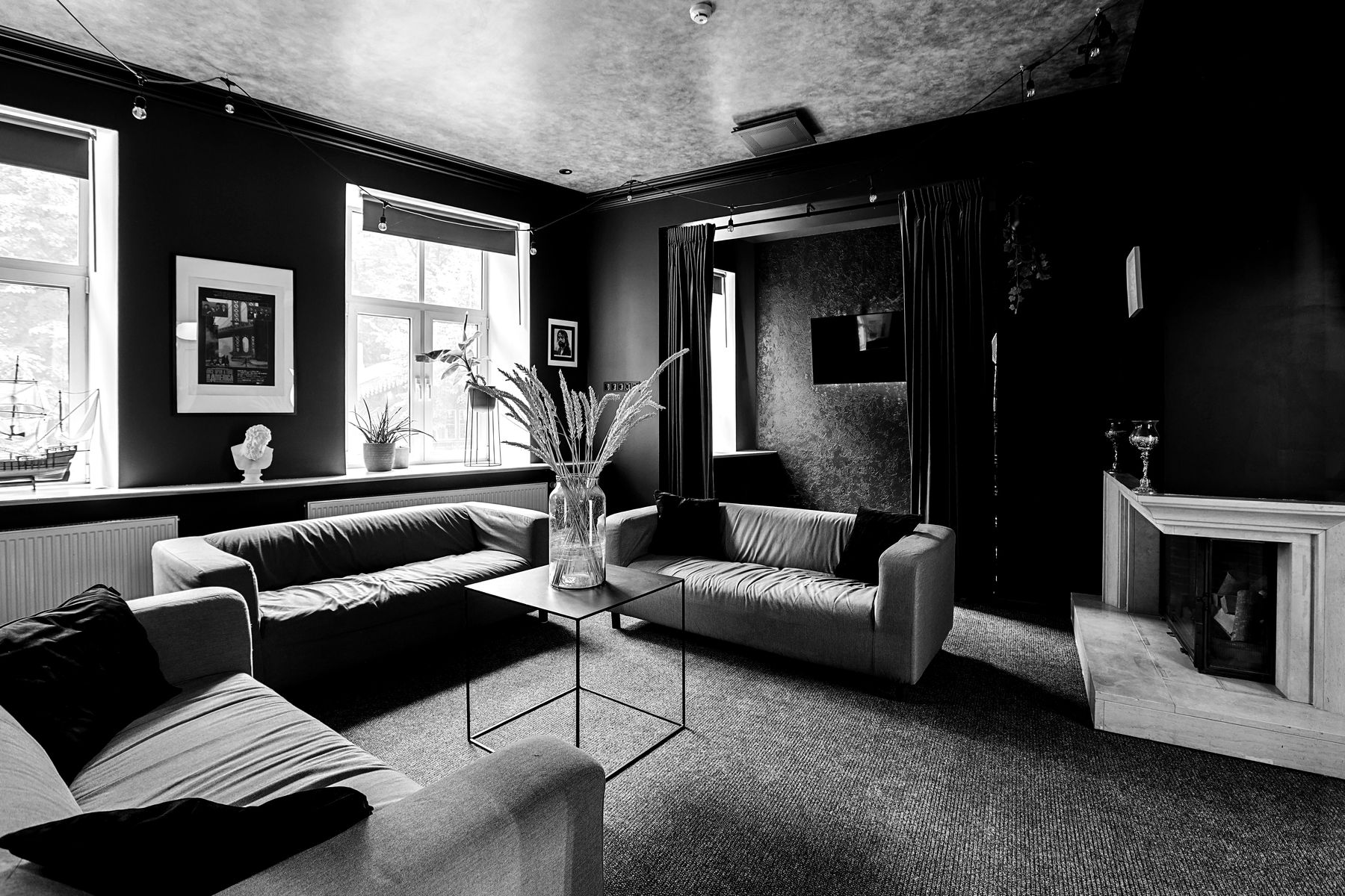 Barbers Hub lounge